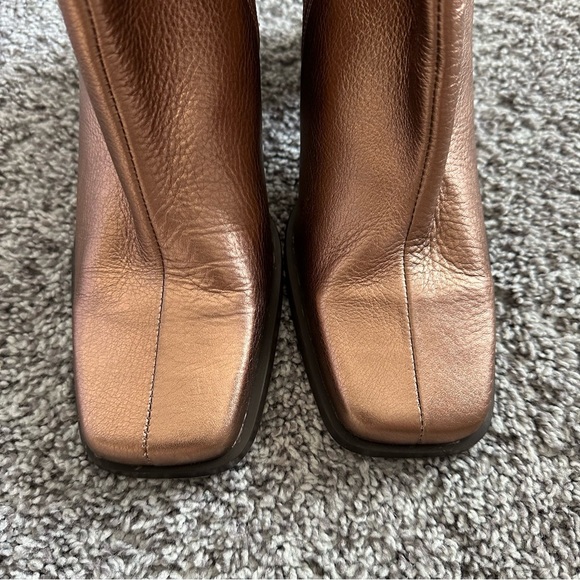 Alohas Women's South Shimmer Quartz Rose Gold Leather Booties Heeled Boots NWT - Picture 7 of 8